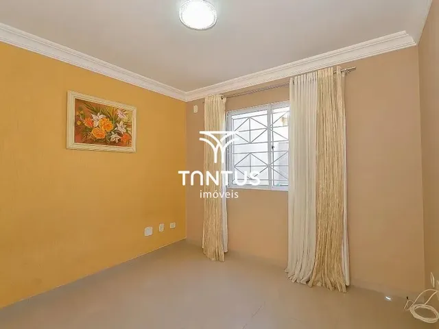Sobrado com 125m² 3 quartos e 1 banheiro, para alugar, no bairro Bairro Alto em Curitiba