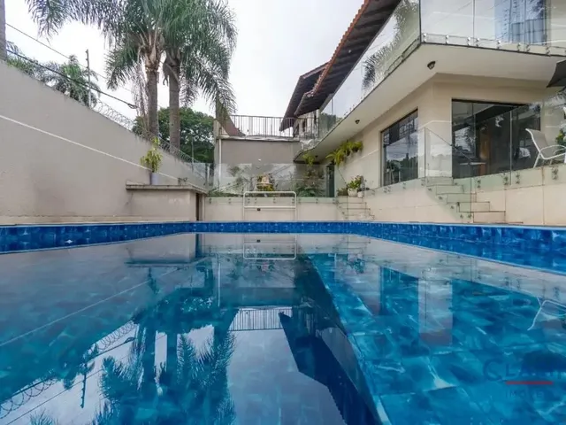 Sobrado 3 quartos e 3 banheiros, à venda, no bairro PILARZINHO em Curitiba
