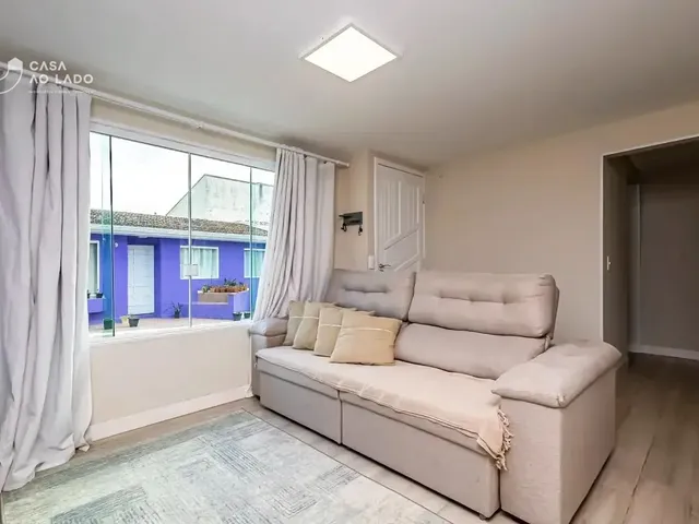 Sobrado com 143m² 4 quartos e 3 banheiros, à venda, no bairro Boqueirão em Curitiba