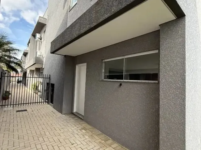 Sobrado com 164m² 3 quartos e 3 banheiros, para alugar, no bairro Santa Felicidade em Curitiba