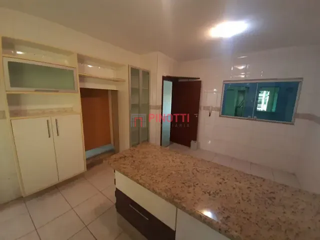 Sobrado 6 quartos e 9 banheiros, à venda, no bairro Nova Petrópolis em São Bernardo do Campo