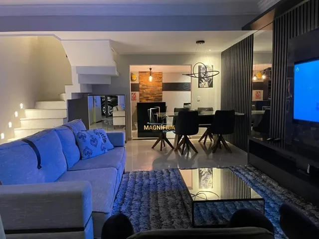 Sobrado 3 quartos e 4 banheiros, à venda, no bairro Boa Vista em Curitiba