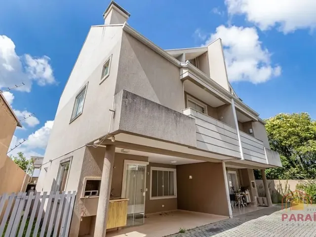 Sobrado 3 quartos e 2 banheiros, para alugar, no bairro Barreirinha em Curitiba