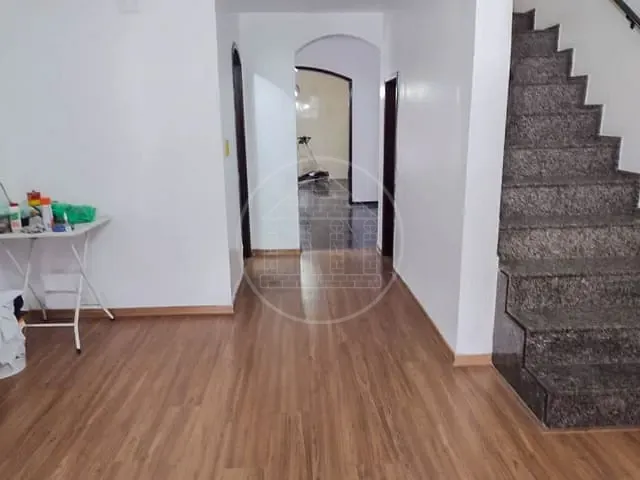 Sobrado com 160m² 4 quartos e 4 banheiros, à venda, no bairro Parque América em São Paulo