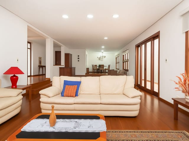 Sobrado com 651m² 4 quartos e 7 banheiros, à venda, no bairro Vila Ida em São Paulo