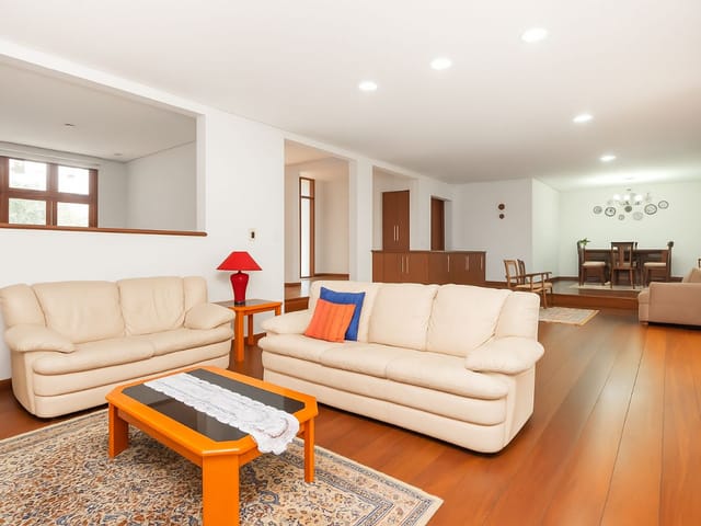 Sobrado com 651m² 4 quartos e 7 banheiros, à venda, no bairro Vila Ida em São Paulo