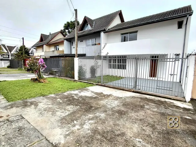 Sobrado 3 quartos e 1 banheiro, para alugar, no bairro Boa Vista em Curitiba