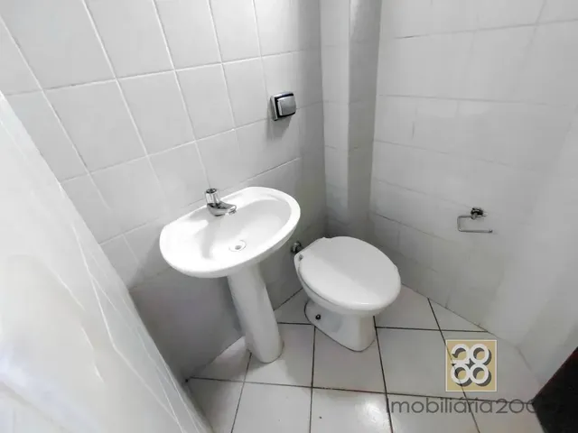 Sobrado 3 quartos e 1 banheiro, para alugar, no bairro Boa Vista em Curitiba