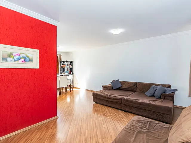 Sobrado com 141m² 3 quartos e 2 banheiros, à venda, no bairro Jardim das Américas em Curitiba