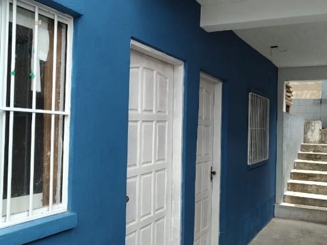 Sobrado com 192m² 5 quartos e 2 banheiros, à venda, no bairro Jardim Leonor em Cotia