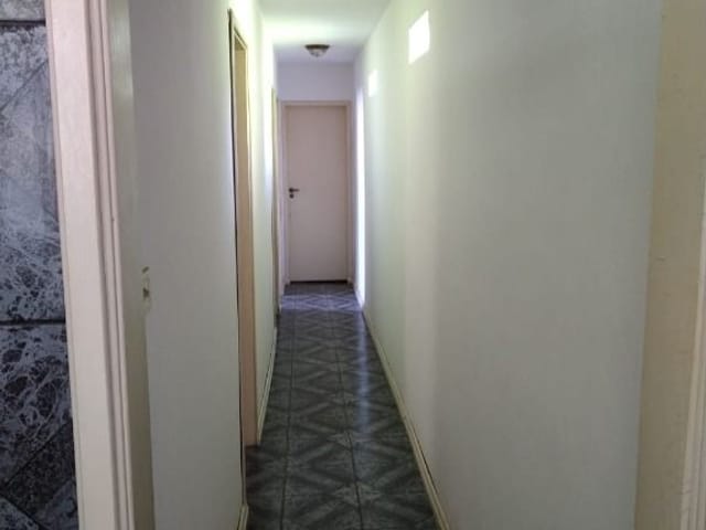 Sobrado com 192m² 5 quartos e 2 banheiros, à venda, no bairro Jardim Leonor em Cotia