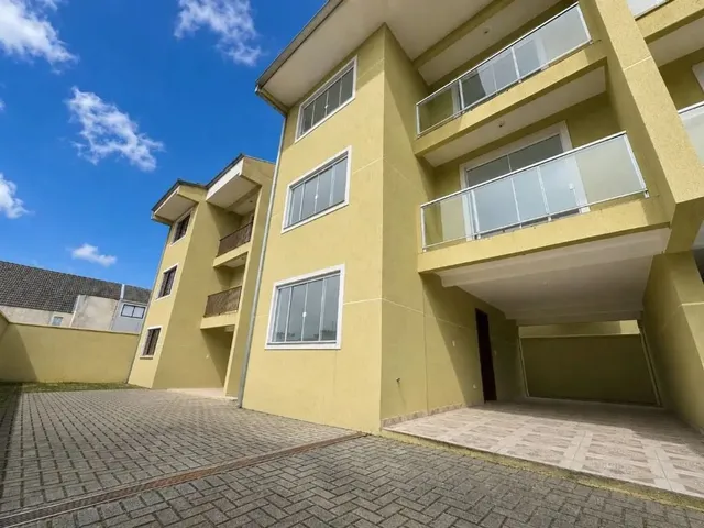 Sobrado com 100m² 5 quartos e 4 banheiros, à venda, no bairro Santa Felicidade em Curitiba