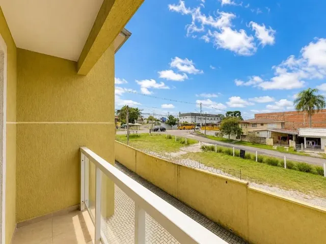Sobrado com 100m² 5 quartos e 4 banheiros, à venda, no bairro Santa Felicidade em Curitiba