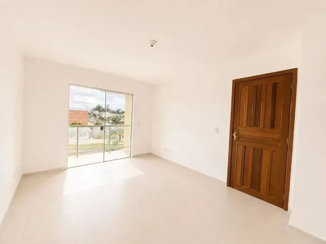 Sobrado com 100m² 5 quartos e 4 banheiros, à venda, no bairro Santa Felicidade em Curitiba