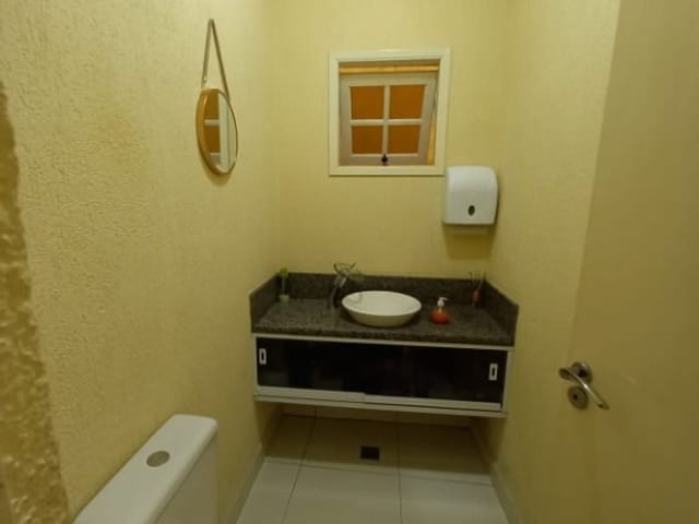 Sobrado com 150m² 3 quartos e 3 banheiros, à venda, no bairro Vila da Oportunidade em Carapicuíba