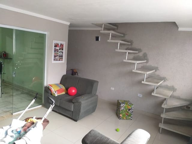 Sobrado com 125m² 6 quartos e 4 banheiros, à venda, no bairro Parque Imperial em Barueri