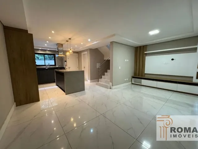 Sobrado com 114m² 3 quartos e 3 banheiros, à venda, no bairro Boa Vista em Curitiba