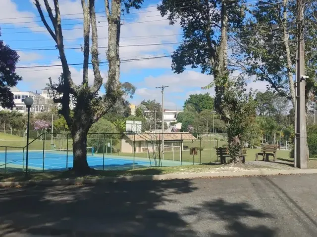 Sobrado com 1427m² 3 quartos e 4 banheiros, à venda, no bairro Uberaba em Curitiba