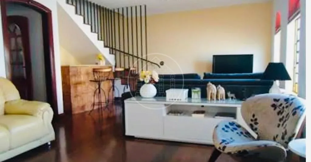 Sobrado, 3 quartos, 244 m² - Foto 6