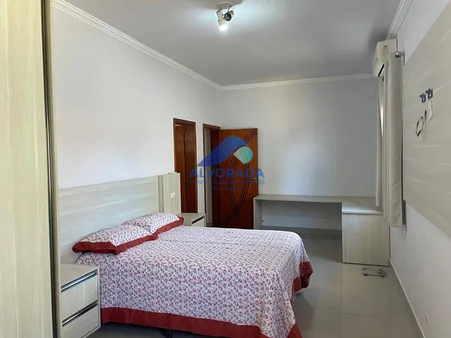Sobrado com 250m² 3 quartos e 4 banheiros, à venda, no bairro Cidade Vista Verde em São José dos Campos