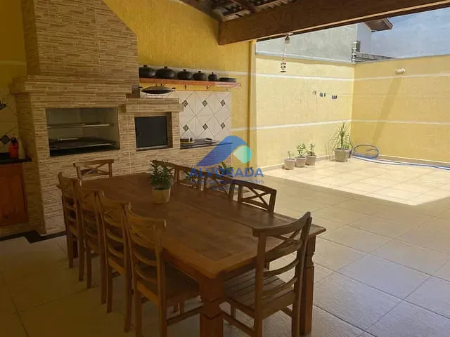 Sobrado com 250m² 3 quartos e 4 banheiros, à venda, no bairro Cidade Vista Verde em São José dos Campos