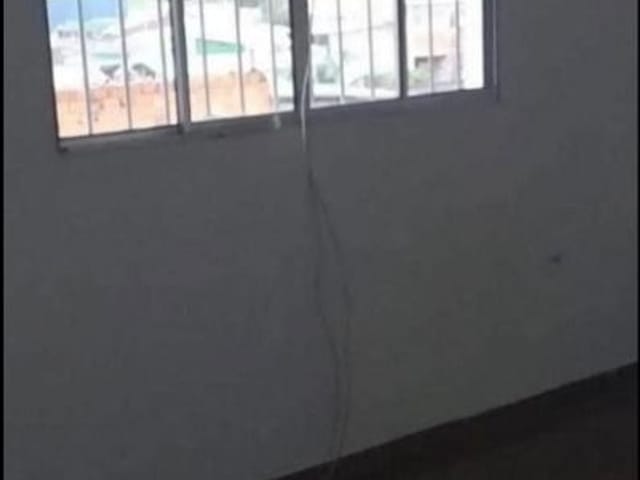 Sobrado com 125m² 4 quartos e 5 banheiros, à venda, no bairro Parque Alexandre em Cotia