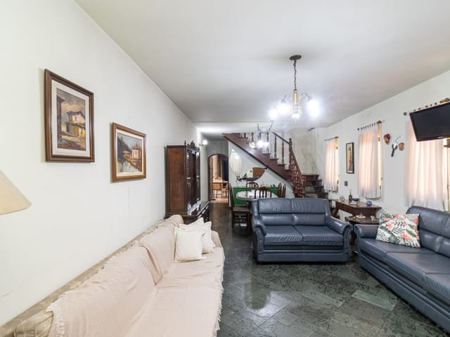 Sobrado com 267m² 4 quartos e 5 banheiros, à venda, no bairro Alto Da Lapa em São Paulo