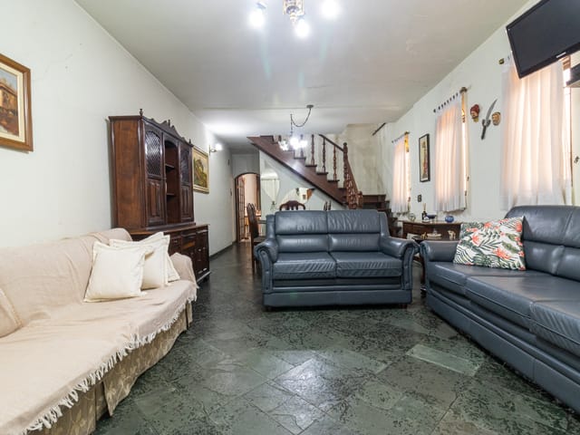 Sobrado com 267m² 4 quartos e 5 banheiros, à venda, no bairro Alto Da Lapa em São Paulo