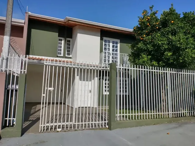 Sobrado com 120m² 3 quartos e 3 banheiros, à venda, no bairro Boa Vista em Curitiba