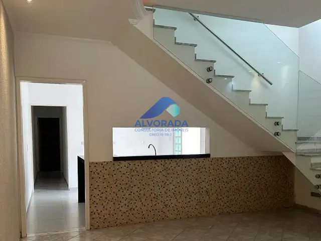 Sobrado com 125m² 3 quartos e 2 banheiros, à venda, no bairro Parque Interlagos em São José dos Campos