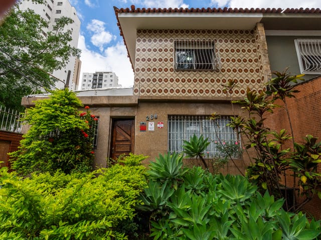 Sobrado com 215m² 3 quartos e 3 banheiros, à venda, no bairro Vila Firmiano Pinto em São Paulo