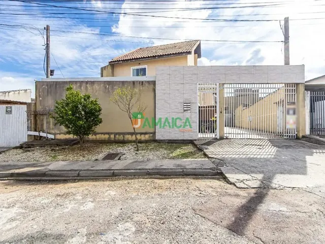 Sobrado 3 quartos e 2 banheiros, para alugar, no bairro Uberaba em Curitiba