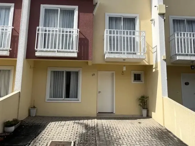 Sobrado 3 quartos e 1 banheiro, para alugar, no bairro Boneca do Iguaçu em São José Dos Pinhais