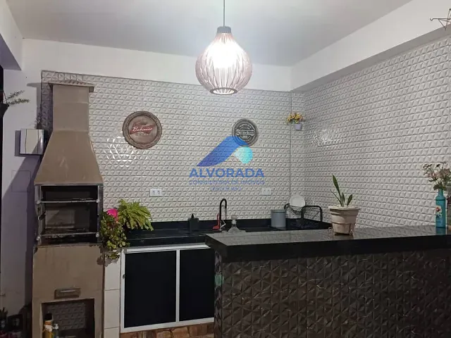 Sobrado com 264m² 2 quartos e 2 banheiros, à venda, no bairro Jardim das Indústrias em São José dos Campos