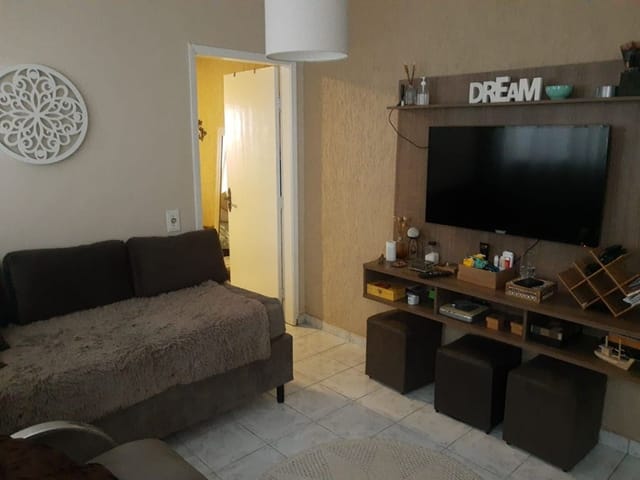 Sobrado com 235m² 4 quartos e 3 banheiros, à venda, no bairro Jardim Santa Tereza em Embu das Artes