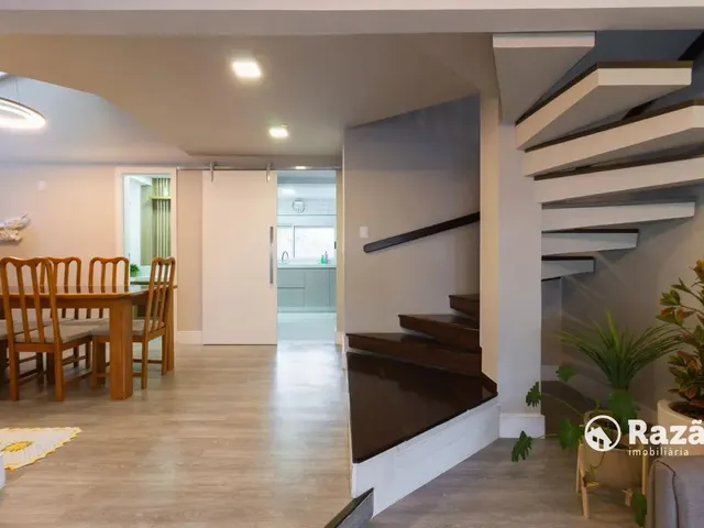 Sobrado 3 quartos e 1 banheiro, para alugar, no bairro Tarumã em Curitiba