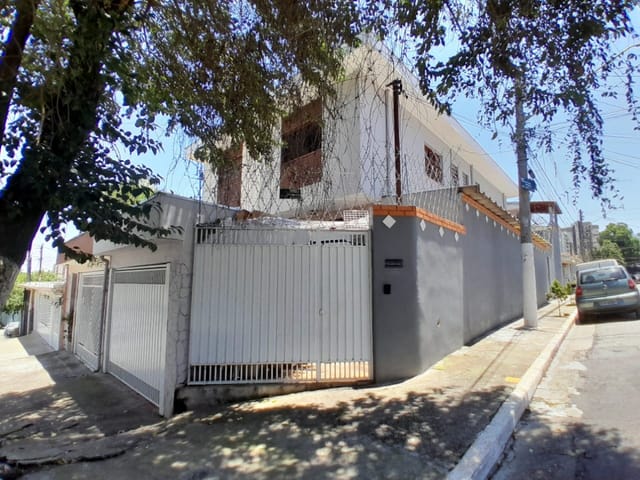 Sobrado com 190m² 4 quartos e 4 banheiros, à venda, no bairro Vila Congonhas em São Paulo