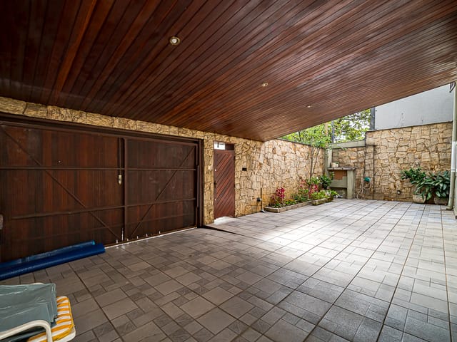 Sobrado com 345m² 4 quartos e 6 banheiros, à venda, no bairro Vila Romana em São Paulo
