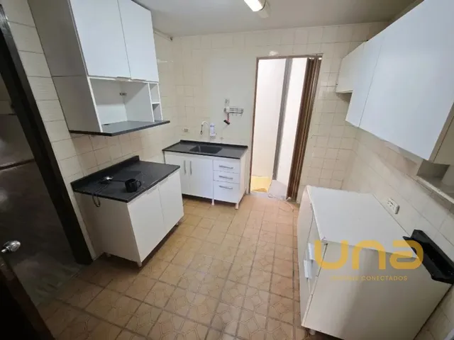 Sobrado 3 quartos e 2 banheiros, para alugar, no bairro BOQUEIRAO em Curitiba