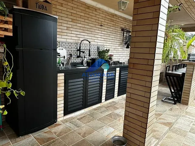 Sobrado com 2m² 2 quartos e 2 banheiros, à venda, no bairro Campos de São José em São José dos Campos