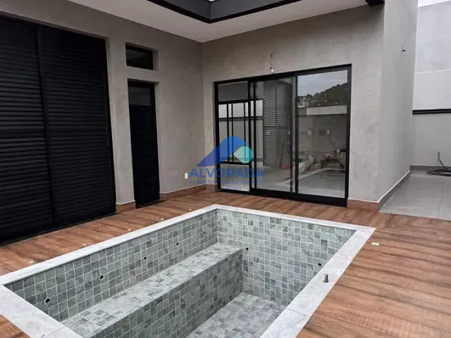 Sobrado com 252m² 5 quartos e 5 banheiros, à venda, no bairro Alto da Ponte em São José dos Campos