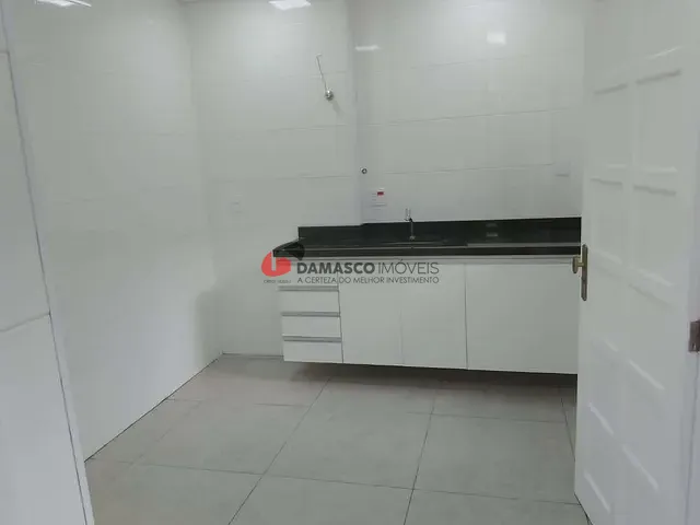Sobrado para alugar, no bairro Centro em São Caetano do Sul