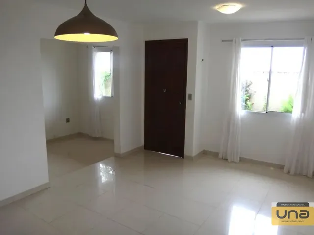 Sobrado 3 quartos e 1 banheiro, para alugar, no bairro GUABIROTUBA em Curitiba