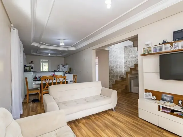 Sobrado com 524m² 3 quartos e 1 banheiro, à venda, no bairro Augusta em Curitiba
