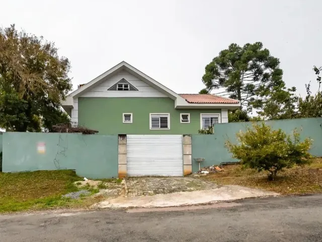 Sobrado com 524m² 3 quartos e 1 banheiro, à venda, no bairro Augusta em Curitiba