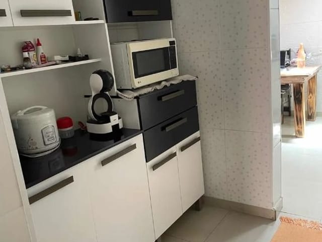 Sobrado com 89m² 2 quartos e 2 banheiros, à venda, no bairro Chácara Tropical (Caucaia do Alto) em Cotia