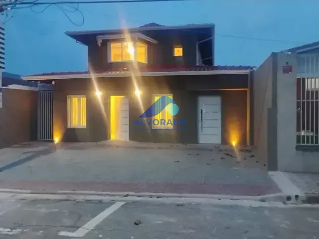 Sobrado 8 quartos e 4 banheiros, para alugar, no bairro Jardim Santa Madalena em São José dos Campos