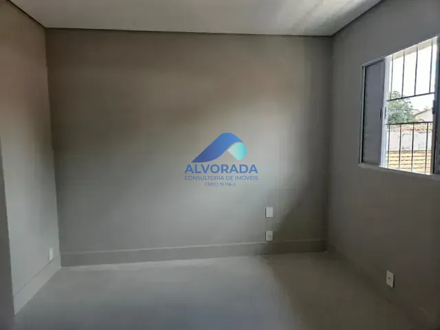 Sobrado 8 quartos e 4 banheiros, para alugar, no bairro Jardim Santa Madalena em São José dos Campos