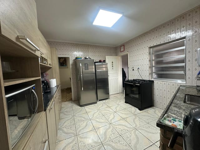 Sobrado com 290m² 3 quartos e 3 banheiros, à venda, no bairro Jardim Maria Estela em São Paulo