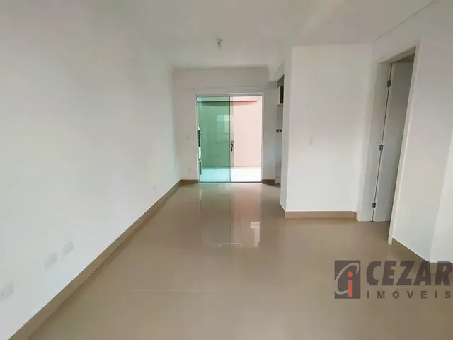 Sobrado com 67m² 3 quartos e 1 banheiro, para alugar, no bairro Bairro Alto em Curitiba